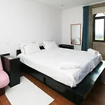 Dias House * 비아나도카스텔로