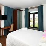 Dias House * 비아나도카스텔로