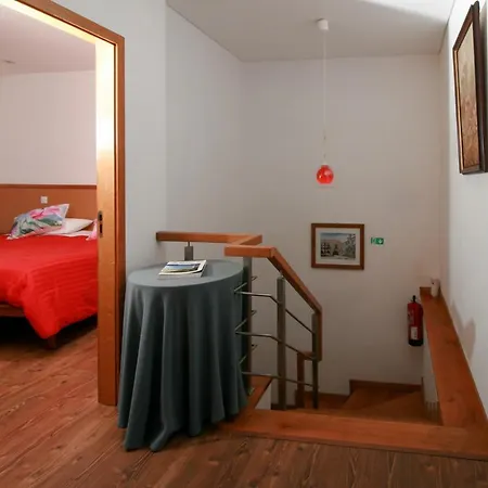 Dias House *