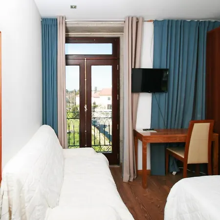 Dias House Летний дом Виана-ду-Каштелу